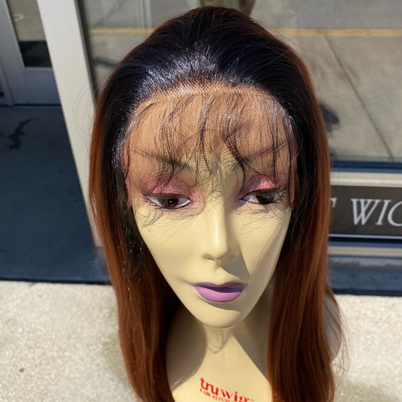 Long Beautiful Ombré Lace Front Wig!! - Picture 5 of 7